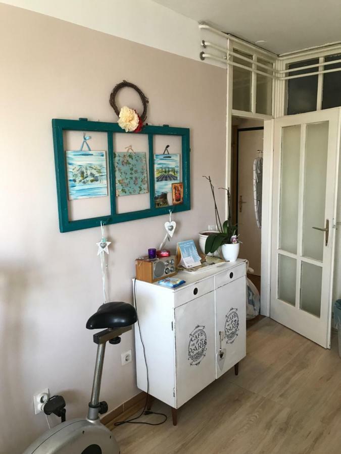 Zapad Vrapce Apartment *